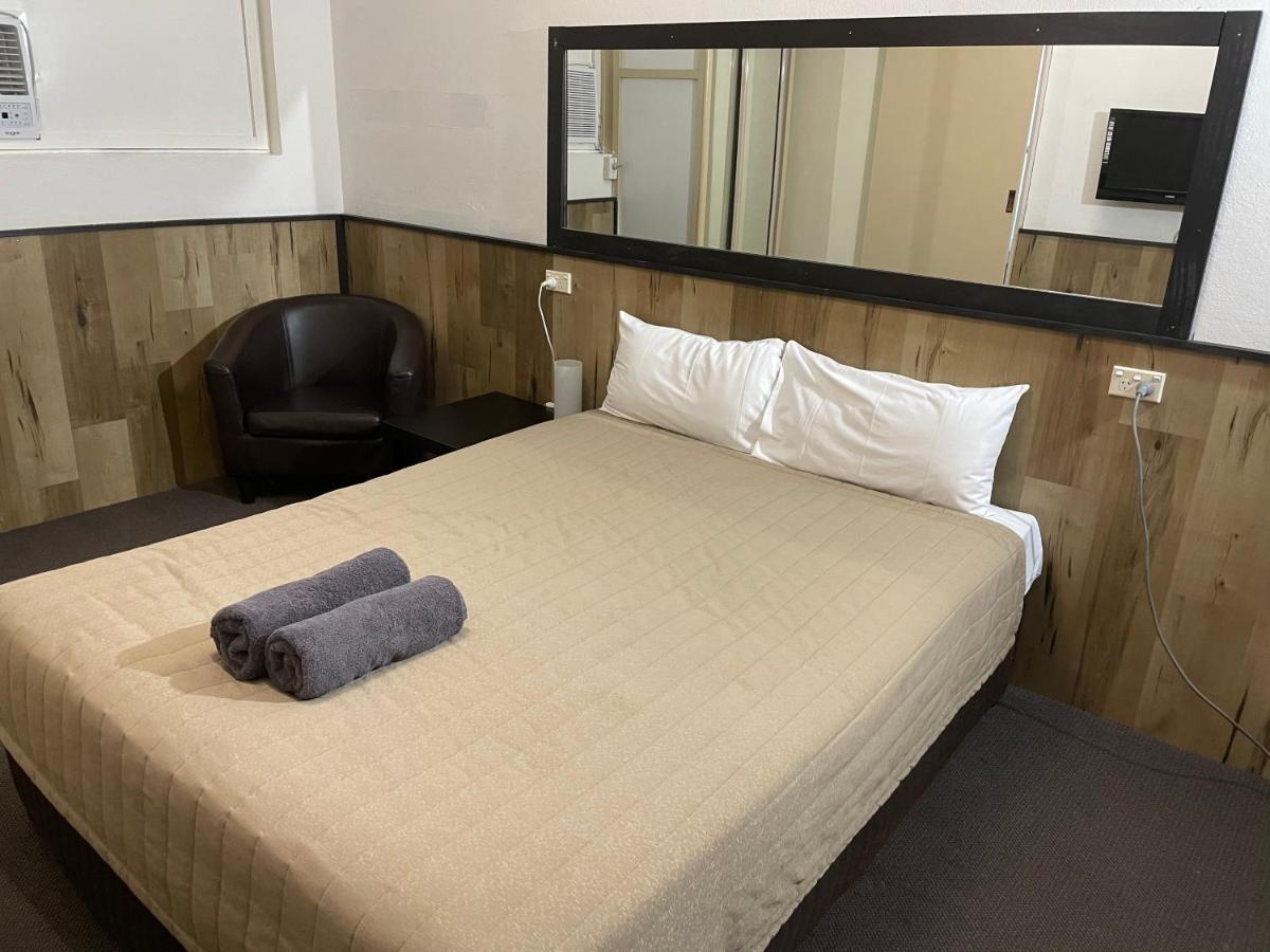 Countryman Motor Inn Cowra Exterior foto